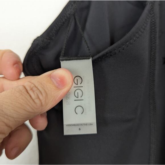 GIGI C Black Roberta Cut Out Athletic Tank Top - Picture 6 of 8